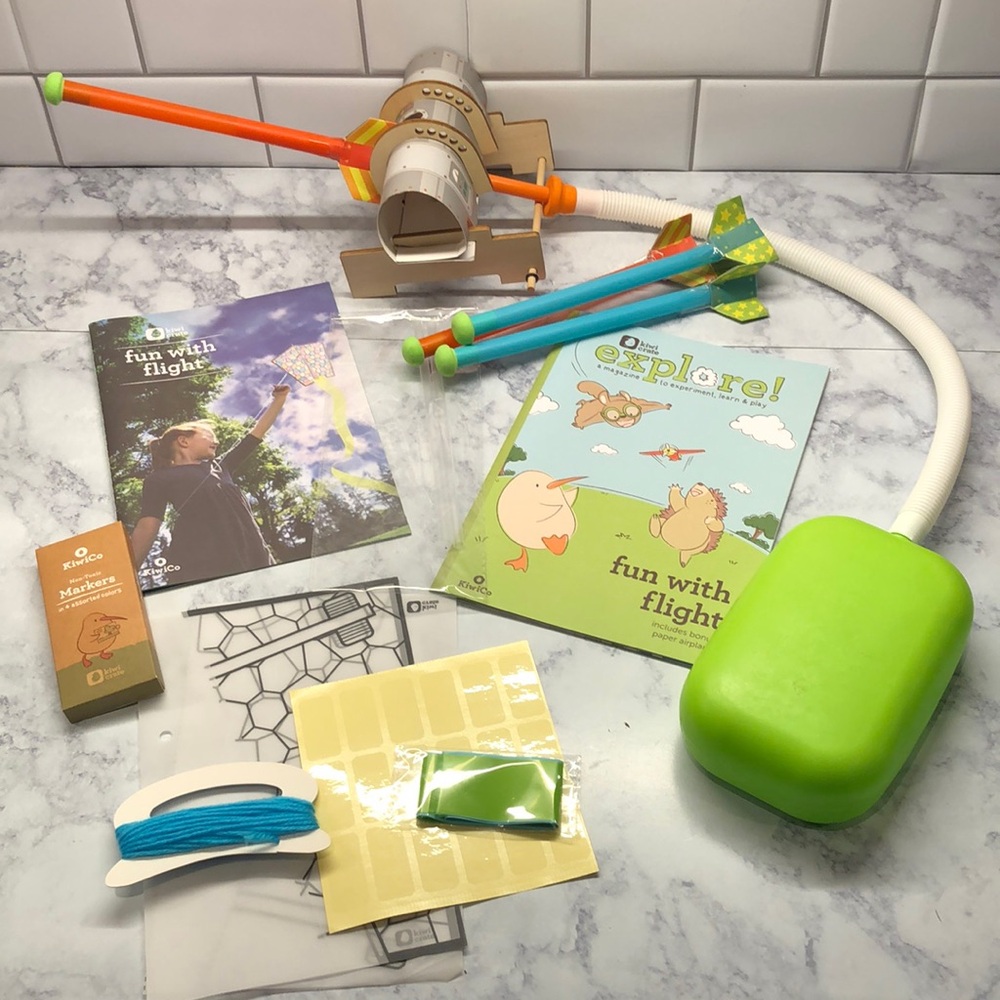 Kiwi Crate - Fun with Flight